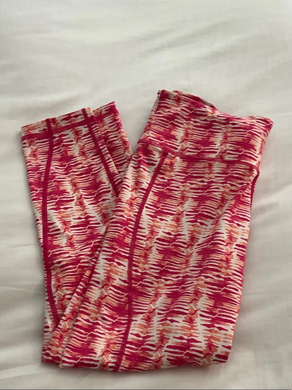 Vineyard Vines Pink and Coral Performance Leggings